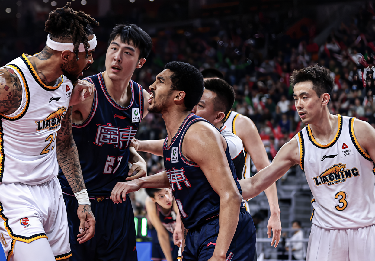 里程碑夜密尔沃基雄鹿篮板制胜，CBA季后赛集结日刷纪录，质疑声仍在，赛程密集仍需轮换的简单介绍-JIUYOU体育